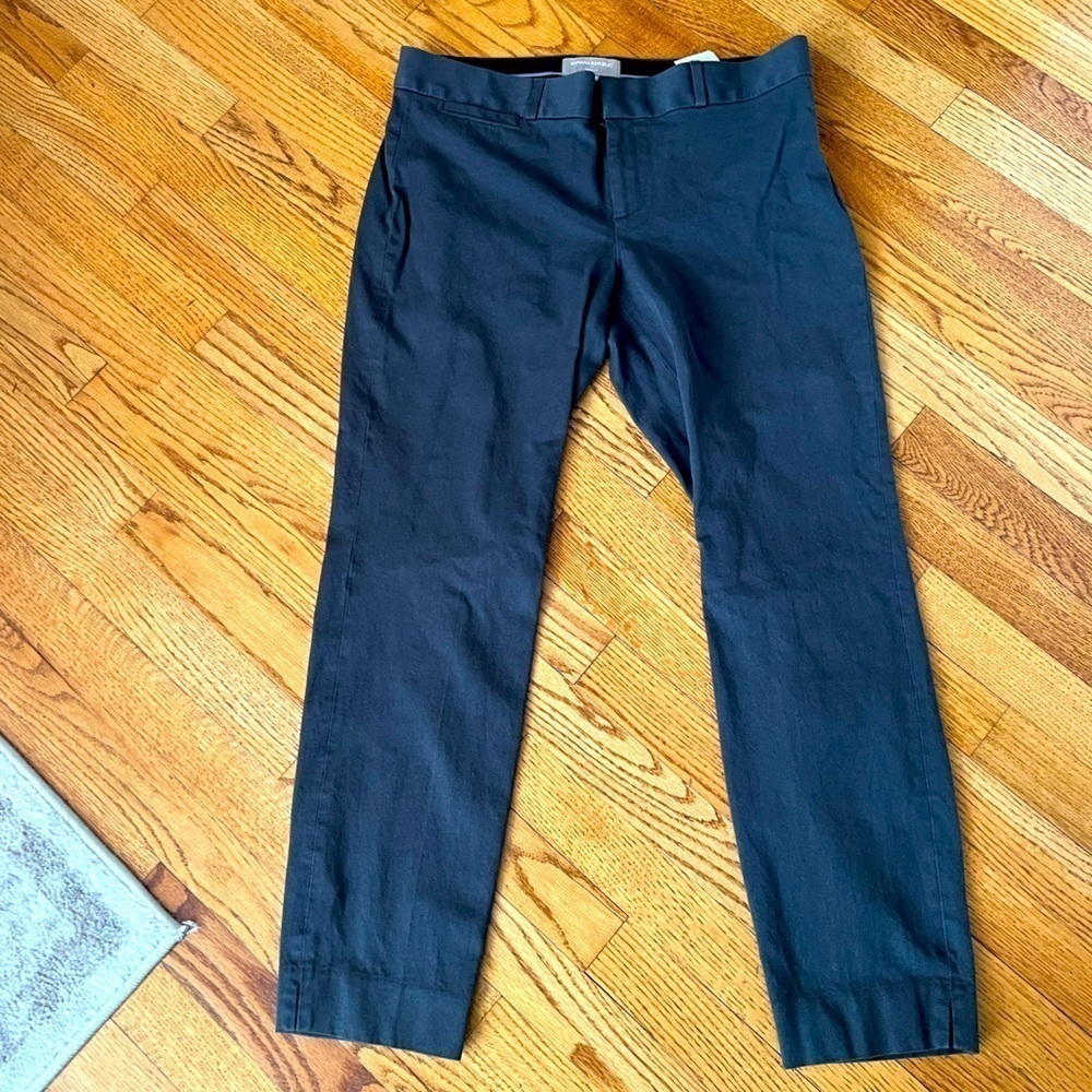 BANANA REPUBLIC Women’s Sloan Fit Slim Cast Iron Size 10 Workwear Career
